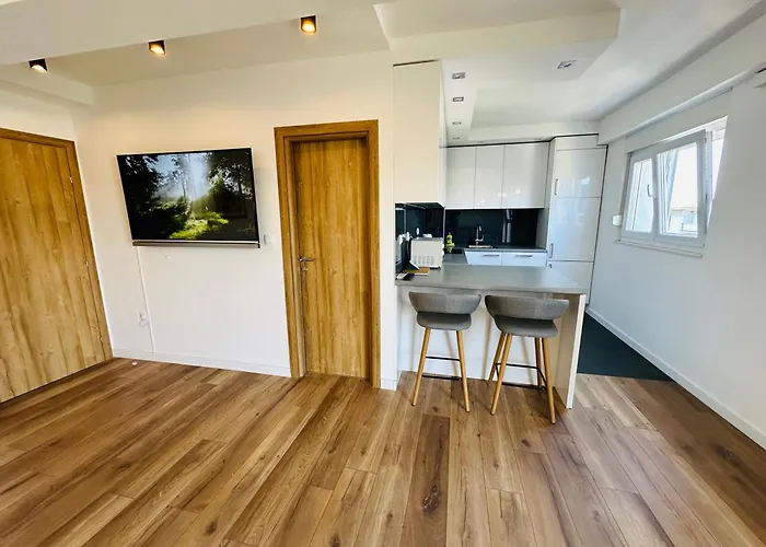 Mara&padrona Задар